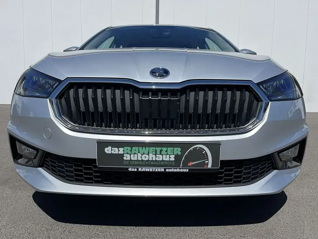 Używany Skoda Fabia Active 65 KM (47 kW) 2022 Srebrny Hatchback
