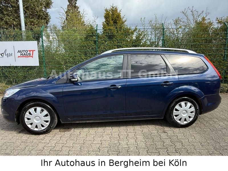 Gebraucht Ford Focus Style 101 PS (74 kW) 2011 Blau Kombi
