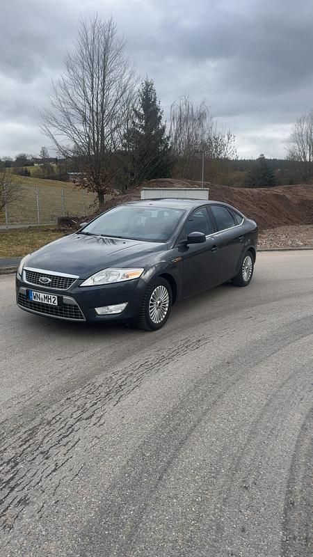 Gebraucht Ford Mondeo 140 PS (102 kW) 2008 Grau Limousine