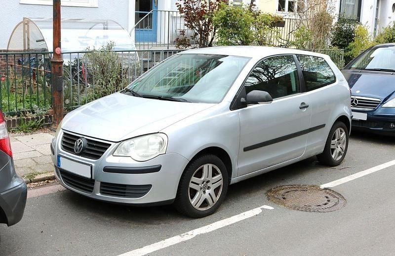 Gebraucht VW Polo 69 PS (50 kW) 2006 Silber Kleinwagen