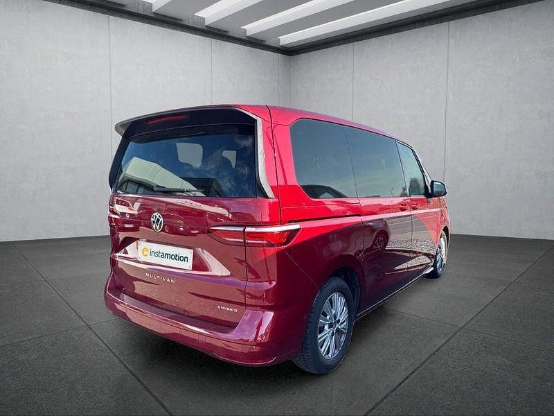 Usata VW Multivan 150 CV (110 kW) 2022 Rosso Monovolume