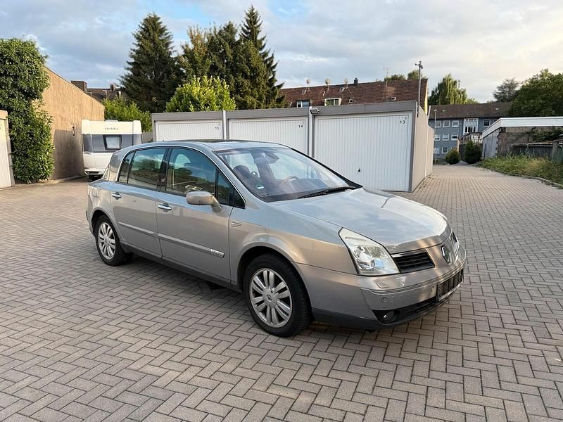 Grau Gebraucht 2007 Renault Vel Satis Kleinwagen | 1.800 € (Fairer Preis) - Bild 1/4