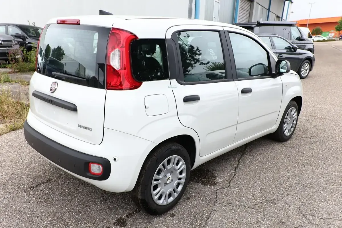 Ny Fiat Panda 69 HK (50 kW) 2025 Hvid Hatchback