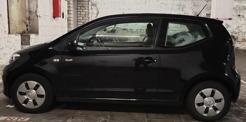 Gebraucht VW up! 60 PS (44 kW) 2014 Schwarz Kleinwagen