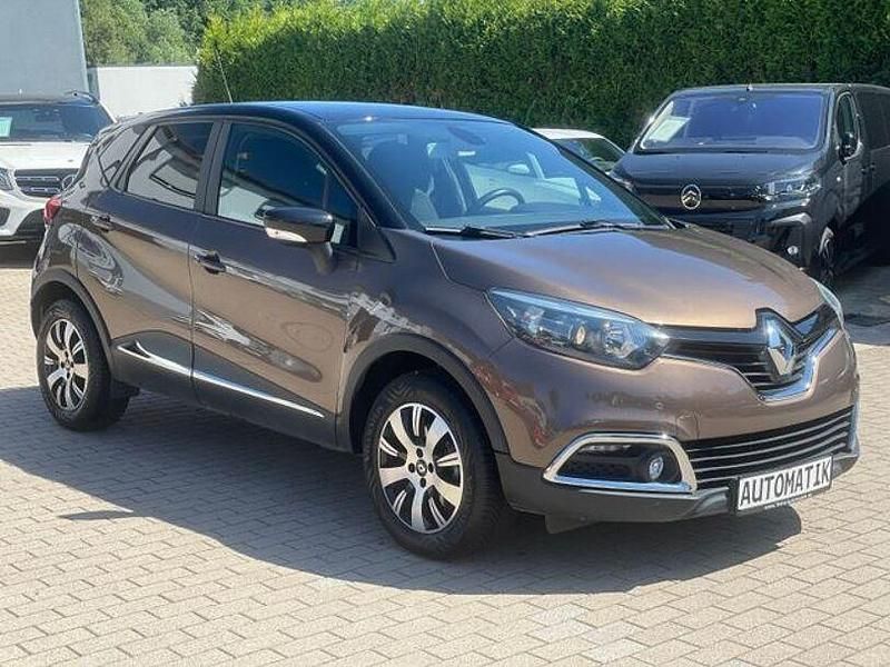 Gebraucht Renault Captur Dynamique 250 PS (183 kW) 2016 Braun SUV