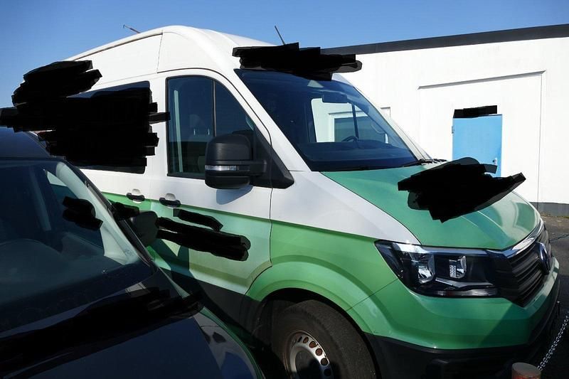 Second-hand VW Crafter 102 CP (75 kW) 2019 Alb Van