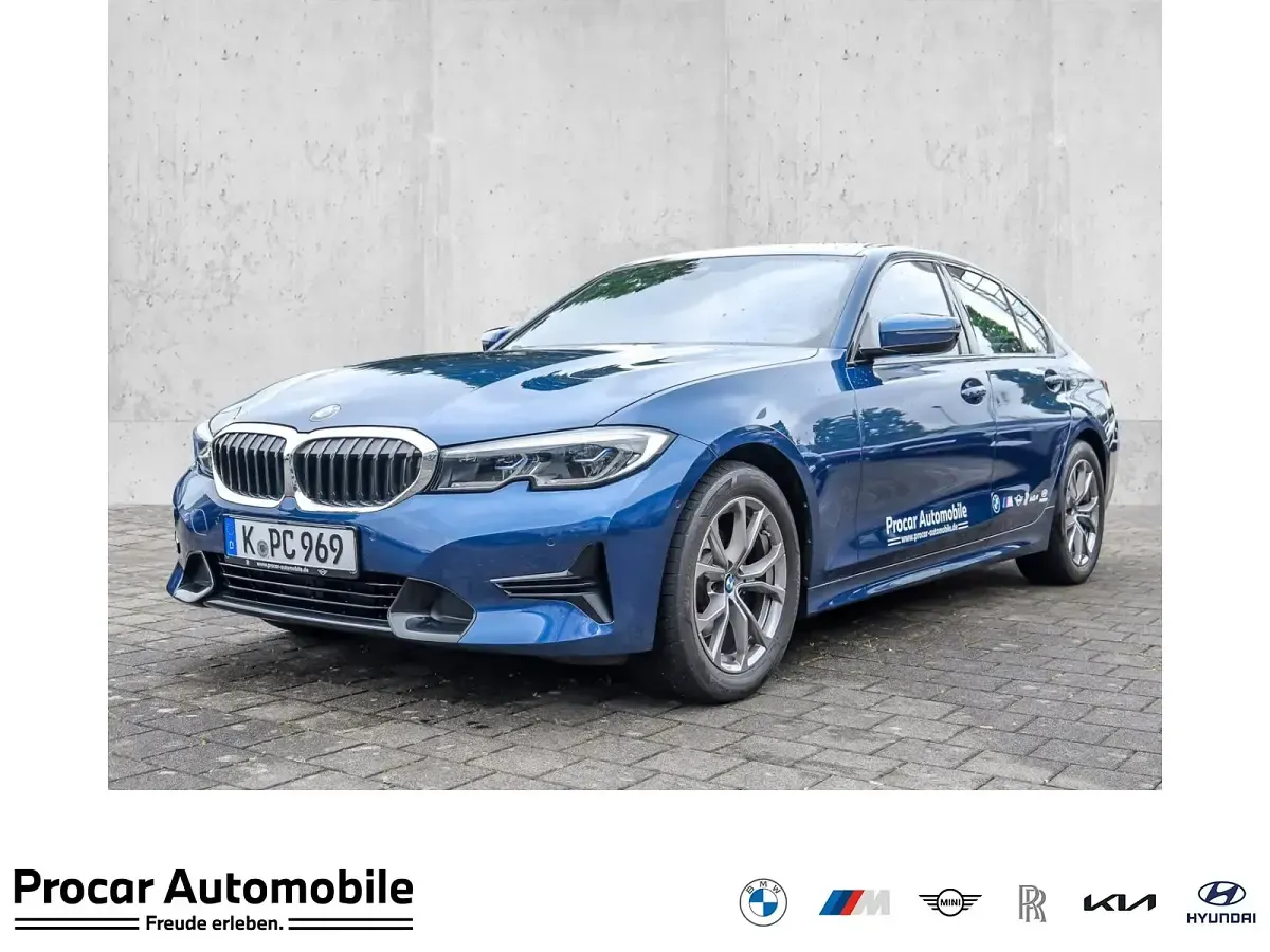Gebraucht BMW 320 Sport Line 190 PS (139 kW) 2022 Limousine