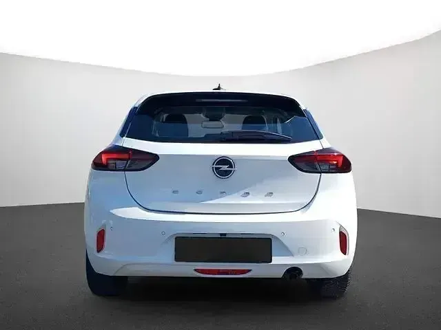 Gebraucht Opel Corsa Basis 101 PS (74 kW) 2024 Weiß Kleinwagen