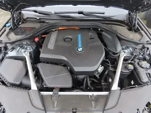 Gebraucht BMW 530e iPerformance 343 PS (252 kW) 2019 Grau Limousine