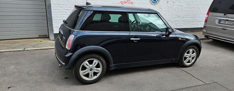 Gebraucht Mini Cooper 116 PS (85 kW) 2005 Schwarz Kleinwagen