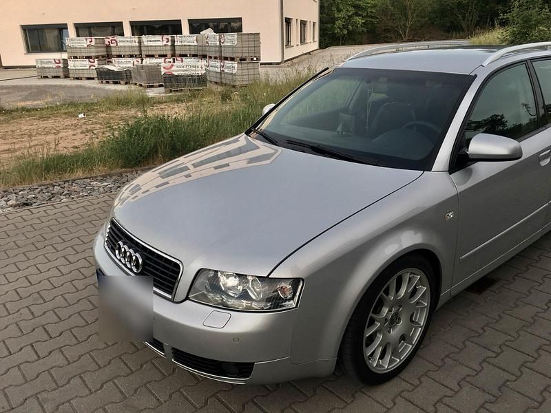 Gebraucht Audi A4 S-Line 220 PS (161 kW) 2002 Silber Kombi