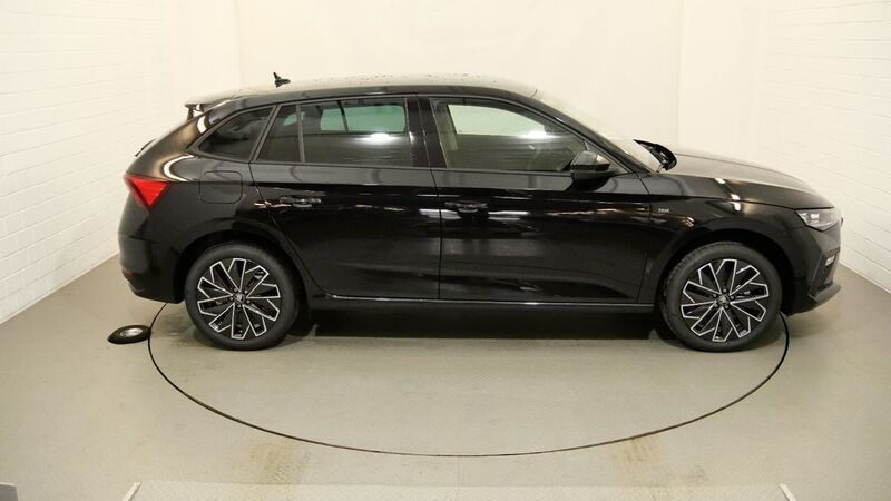 Neu Skoda Scala Selection 116 PS (85 kW) 2025 Schwarz Kleinwagen