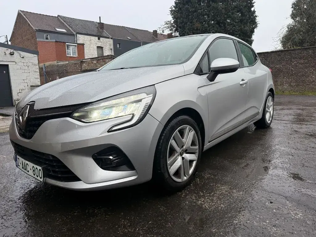 Gebraucht Renault Clio Experience 86 PS (63 kW) 2020 Silber Limousine