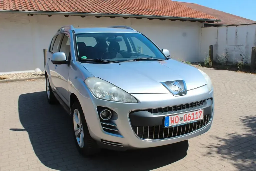 Gebraucht Peugeot 4007 Sport 156 PS (114 kW) 2008 Silber SUV