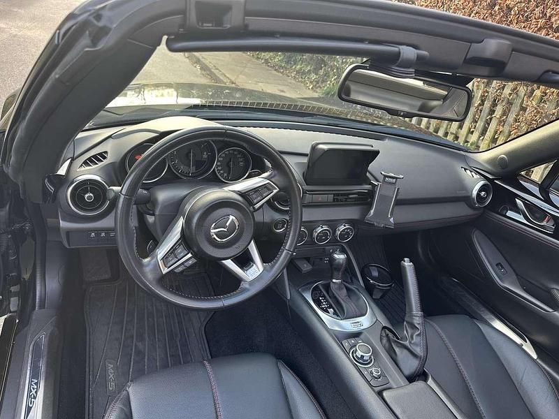 Schwarz Gebraucht 2019 Mazda MX5 Sports-Line Cabrio | 23.499 € (Fairer Preis) - Bild 1/4