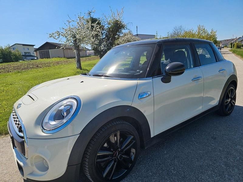 Gebraucht Mini Cooper S Chili 192 PS (141 kW) 2015 Beige Kleinwagen