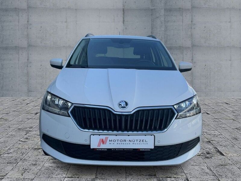 Gebraucht Skoda Fabia Ambition 95 PS (69 kW) 2022 Weiß Kleinwagen