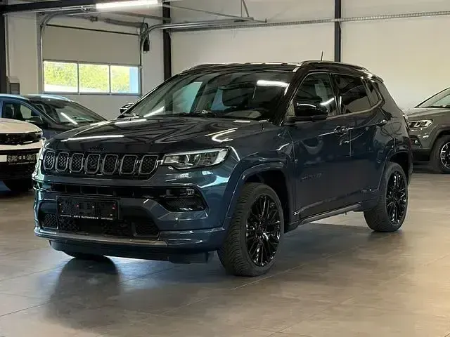 Gebraucht Jeep Compass 241 PS (177 kW) 2022 Blau SUV