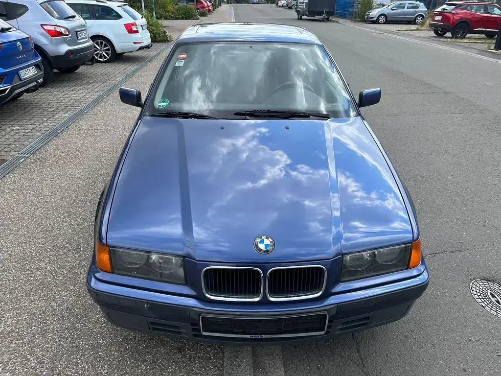 Gebraucht BMW 316 102 PS (75 kW) 1995 Blau Limousine