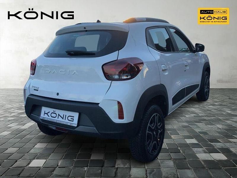 Gebraucht Dacia Spring Essentiel 33 kW (45 PS) 2023 Kaolinweiß Kleinwagen