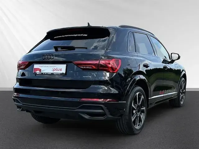 Gebraucht Audi Q3 S-Line 190 PS (139 kW) 2025 Mythosschwarz metallic SUV