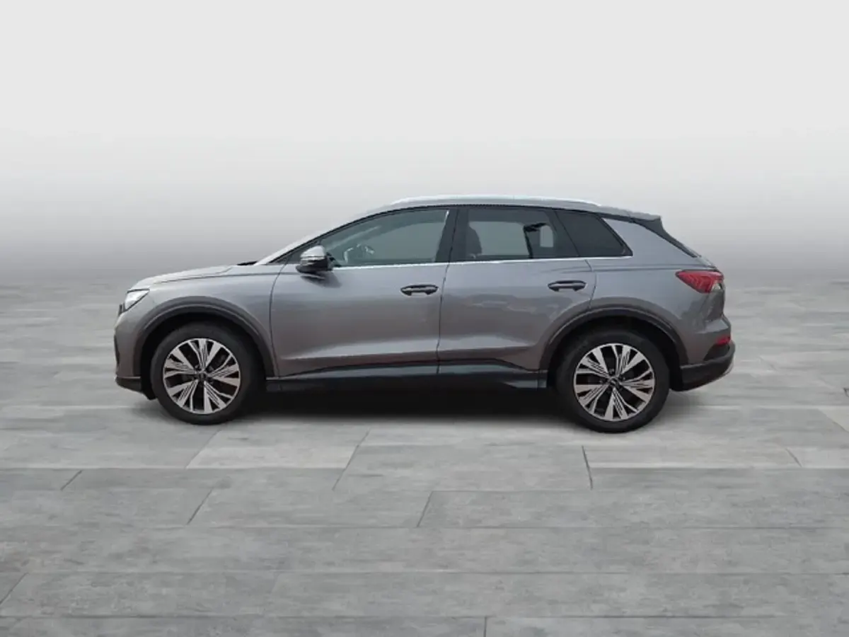 Gebraucht Audi Q4 e-tron Advanced 194 kW (265 PS) 2023 Grau SUV