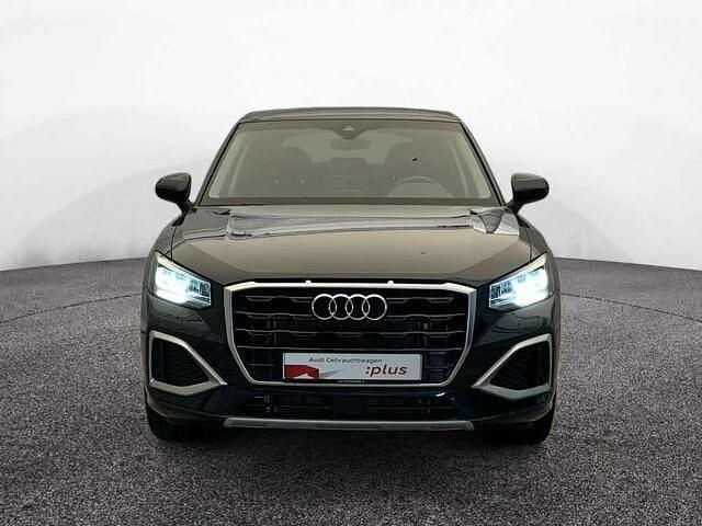 Używany Audi Q2 Advanced 150 KM (110 kW) 2024 Szary SUV