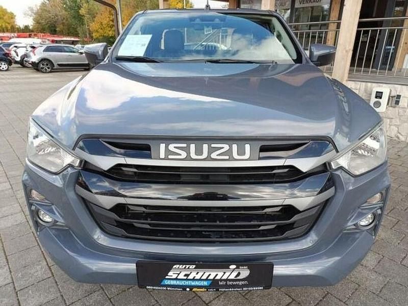 Gebraucht Isuzu D-Max 163 PS (119 kW) 2023 Grau Pickup