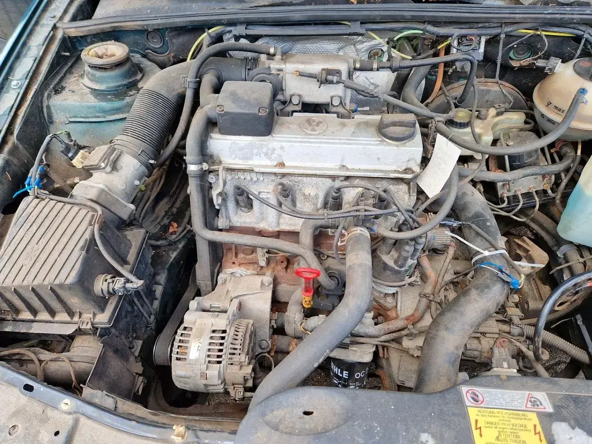 Gebraucht VW Passat 115 PS (84 kW) 1995 Grün Kombi