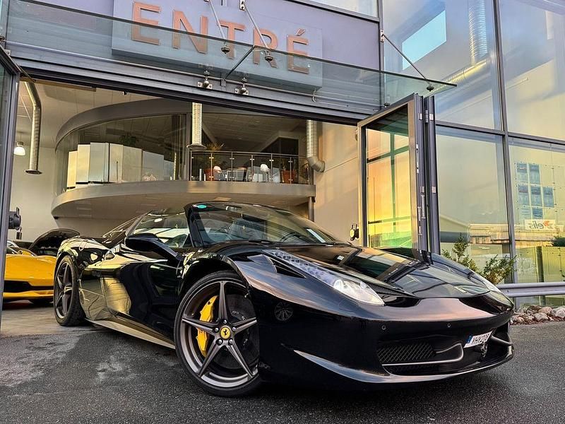 Gebraucht Ferrari 458 570 PS (419 kW) 2014 Schwarz Cabrio