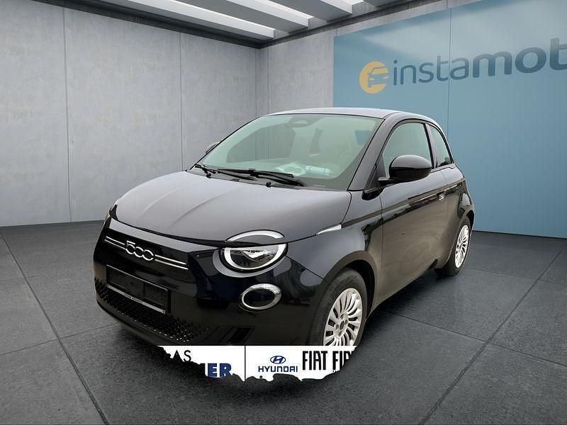 Schwarz Gebraucht 2021 Fiat 500e Action Kleinwagen | 14.449 € (Teuer) - Bild 1/4