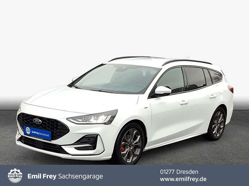 Weiß Gebraucht 2022 Ford Focus ST-Line Kombi | 18.940 € (Fairer Preis) - Bild 1/4
