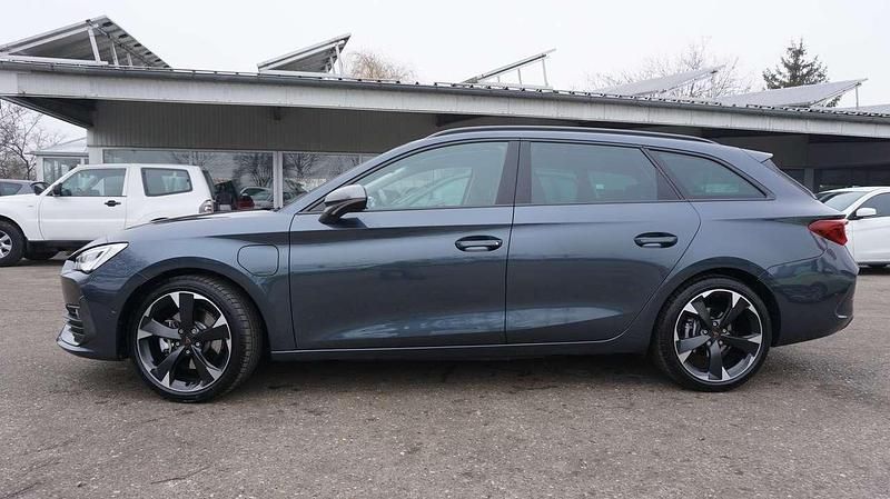 Second-hand Cupra Leon 204 CP (150 kW) 2024 Gri Break