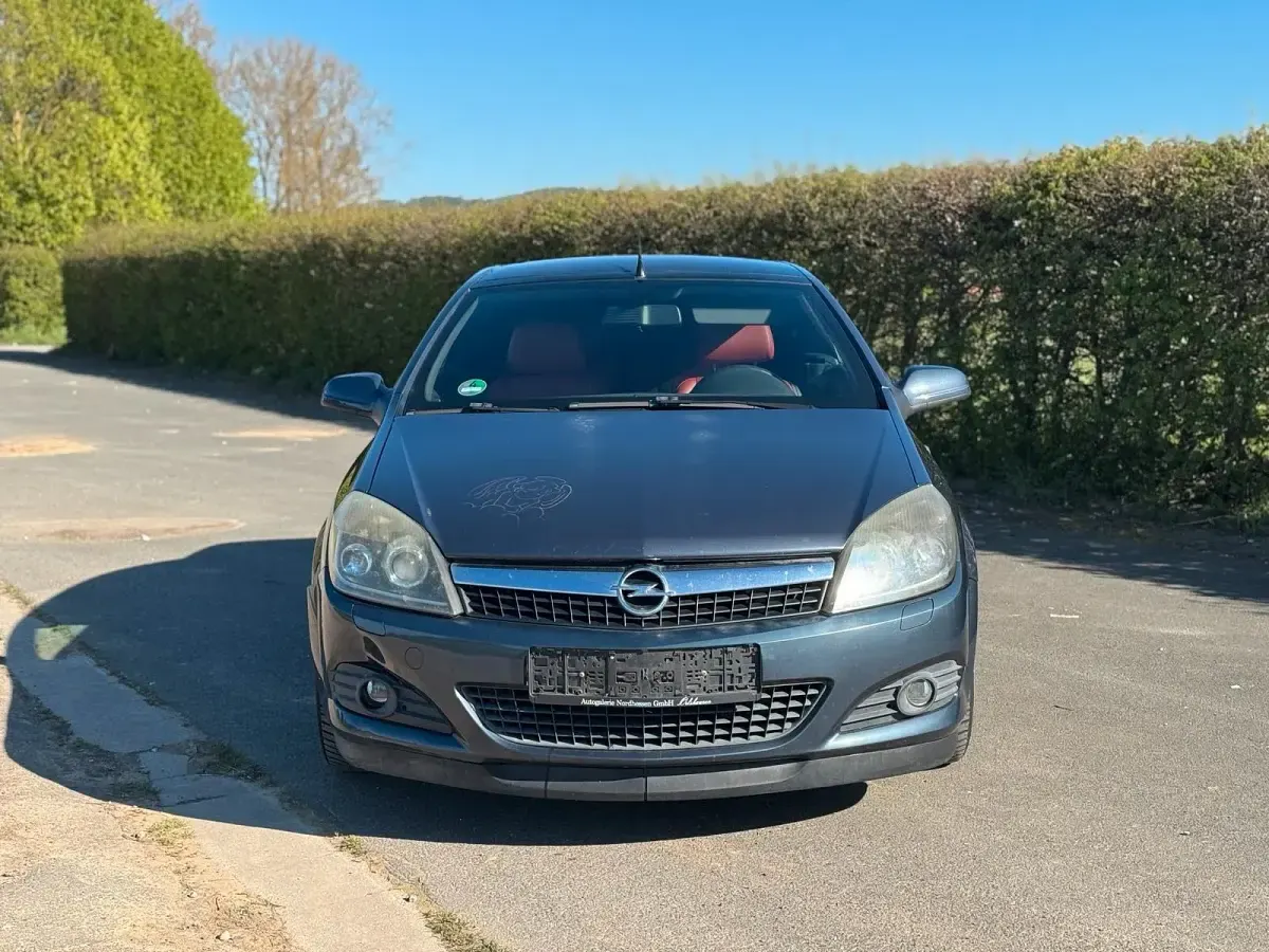 Gebraucht Opel Astra Cabriolet 140 PS (102 kW) 2006 Blau Cabrio
