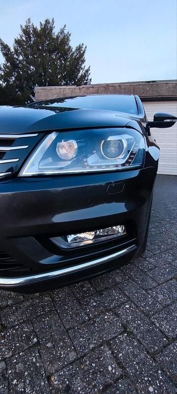 Gebraucht VW Passat Highline 177 PS (130 kW) 2013 Braun Kombi