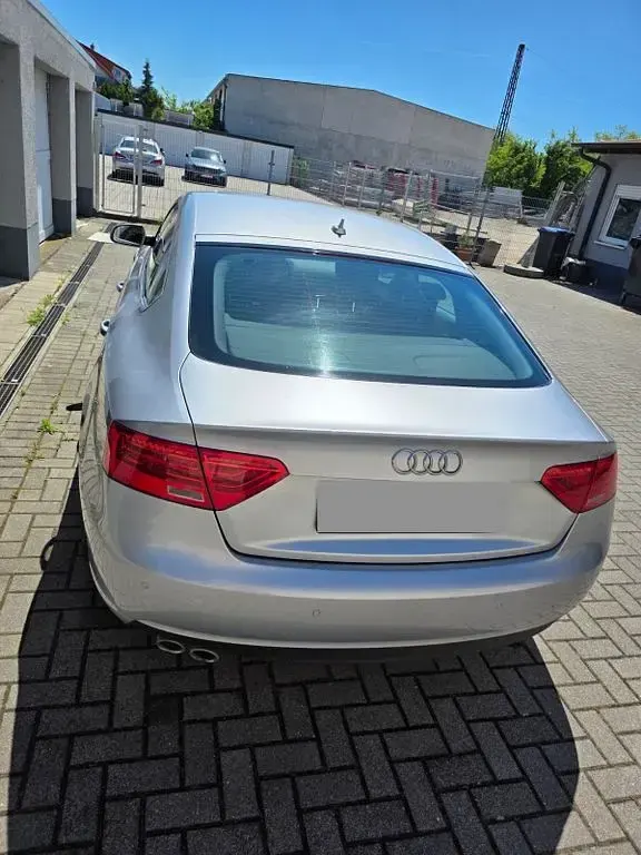 Gebraucht Audi A5 Sportback Design 136 PS (100 kW) 2016 Silber Kleinwagen