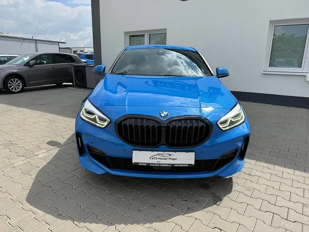 Gebraucht BMW 120 M Sport 190 PS (139 kW) 2020 Blau Kleinwagen