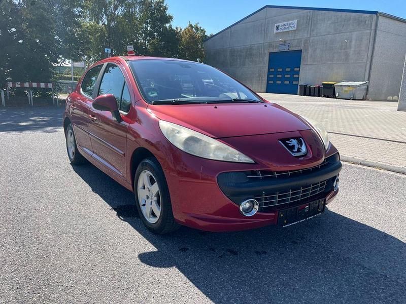 Gebraucht Peugeot 207 Sport 109 PS (80 kW) 2006 Rot Limousine