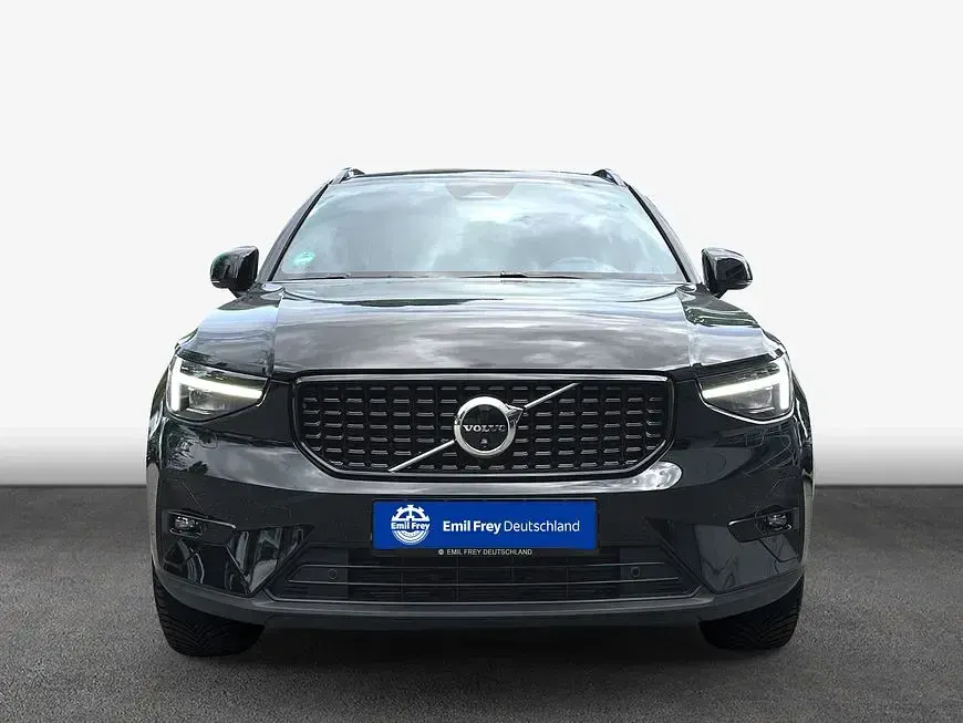 Gebraucht Volvo XC40 120 PS (88 kW) 2025 SUV