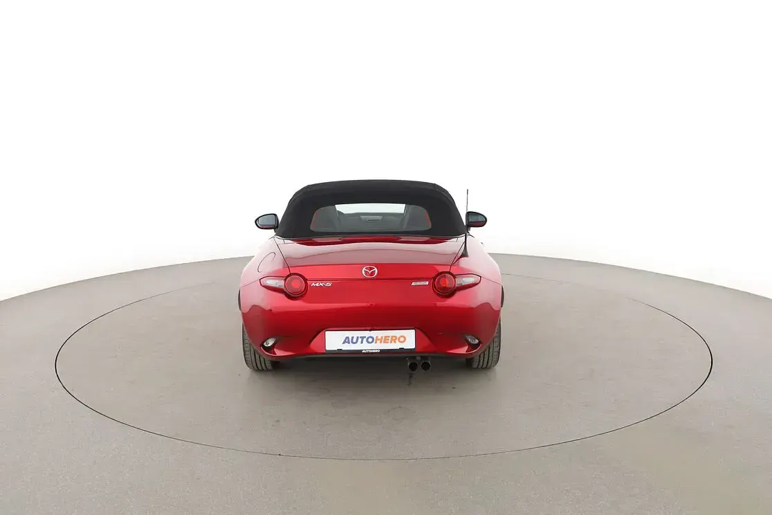 Gebraucht Mazda MX5 Prime-Line 132 PS (97 kW) 2019 Rot Cabrio