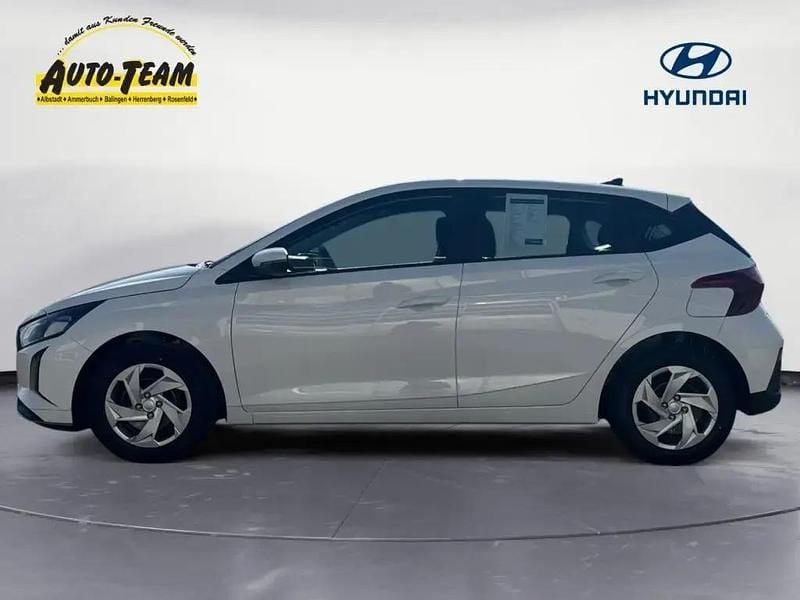 Gebraucht Hyundai i20 Select 79 PS (58 kW) 2025 Weiß Kleinwagen