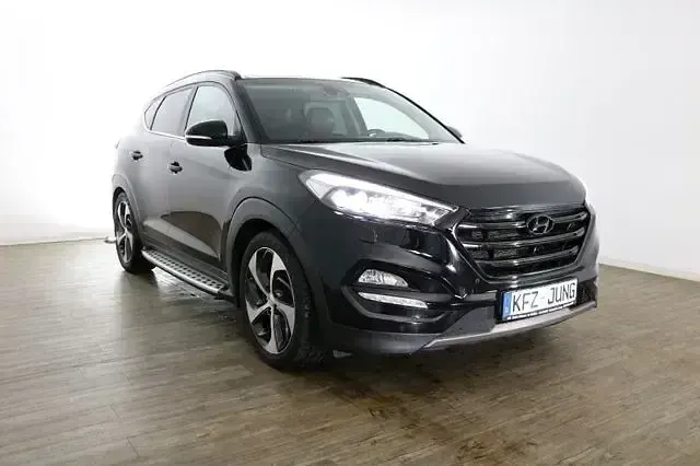 Gebraucht Hyundai Tucson 177 PS (130 kW) 2017 Schwarz SUV