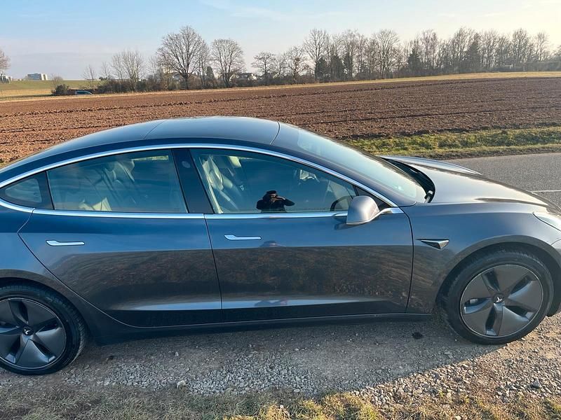 Gebraucht Tesla Model 3 366 kW (498 PS) 2020 Grau Limousine