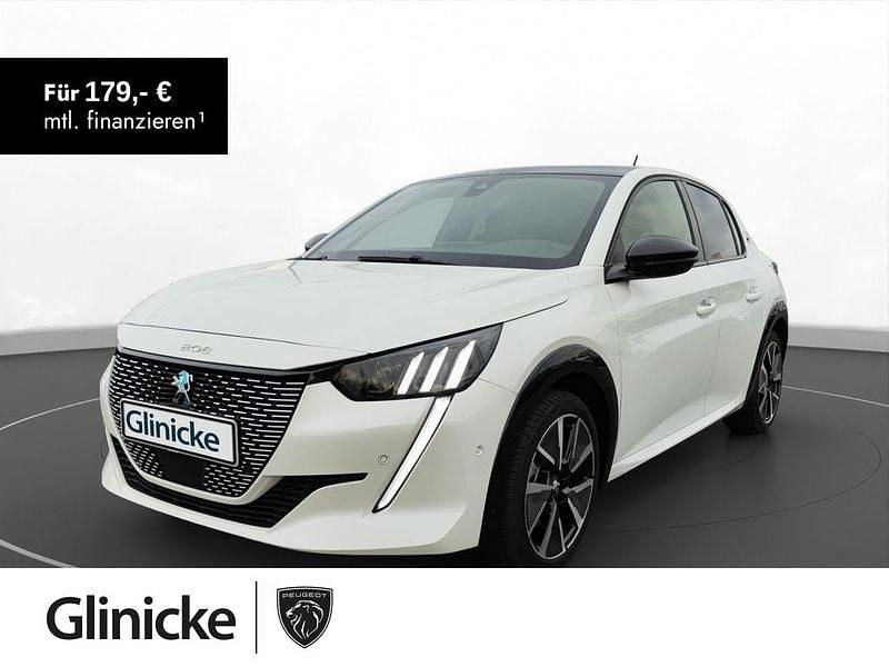 Weiß Gebraucht 2021 Peugeot e-208 GT Kleinwagen | 16.490 € (Guter Preis) - Bild 1/3