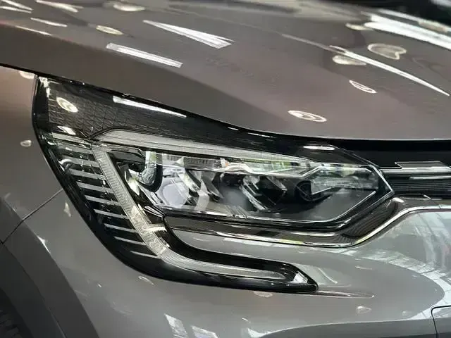 Gebraucht Renault Captur Intens 158 PS (116 kW) 2020 Blau SUV