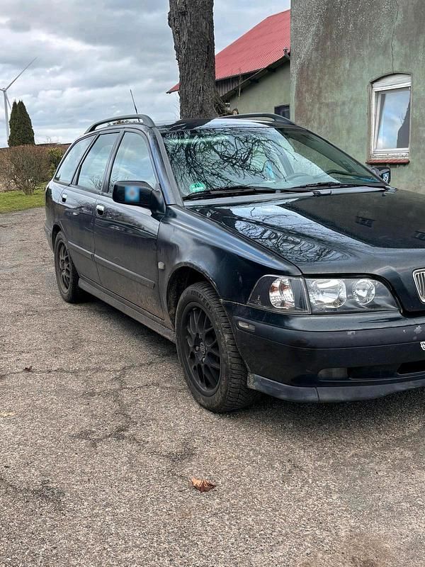 Gebraucht Volvo V40 136 PS (100 kW) 2004 Schwarz Kombi