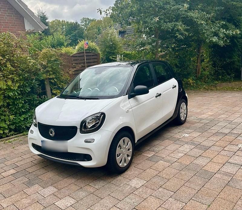 Second-hand Smart ForFour 71 CP (52 kW) 2015 Alb Hatchback