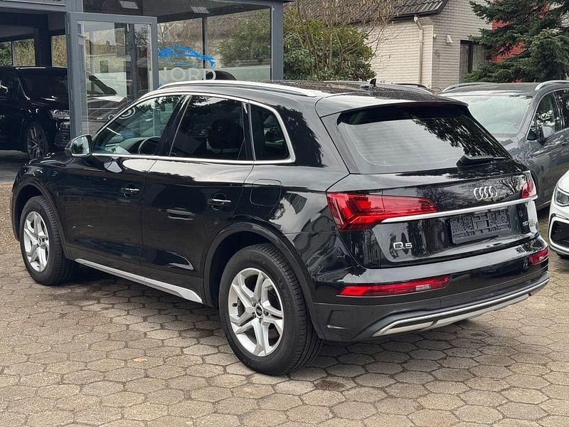 Second-hand Audi Q5 265 CP (194 kW) 2021 Negru SUV