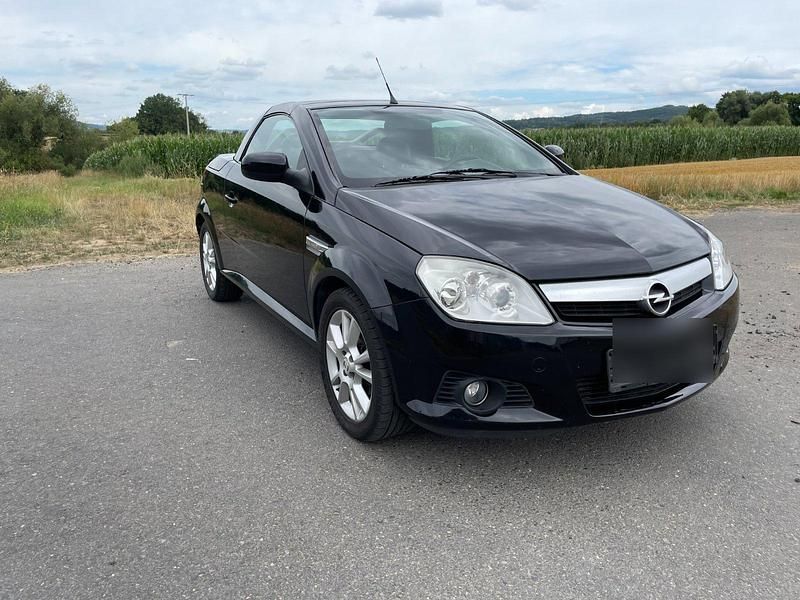 Schwarz Gebraucht 2006 Opel Tigra Cabrio | 2.800 € (Fairer Preis) - Bild 1/4