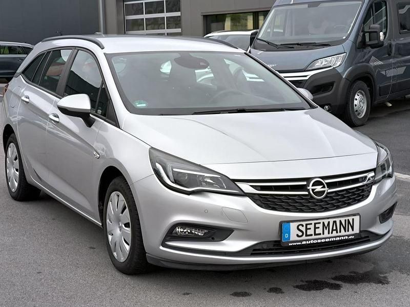 Silber Gebraucht 2019 Opel Astra Edition Kombi | 10.500 € (Guter Preis) - Bild 1/4